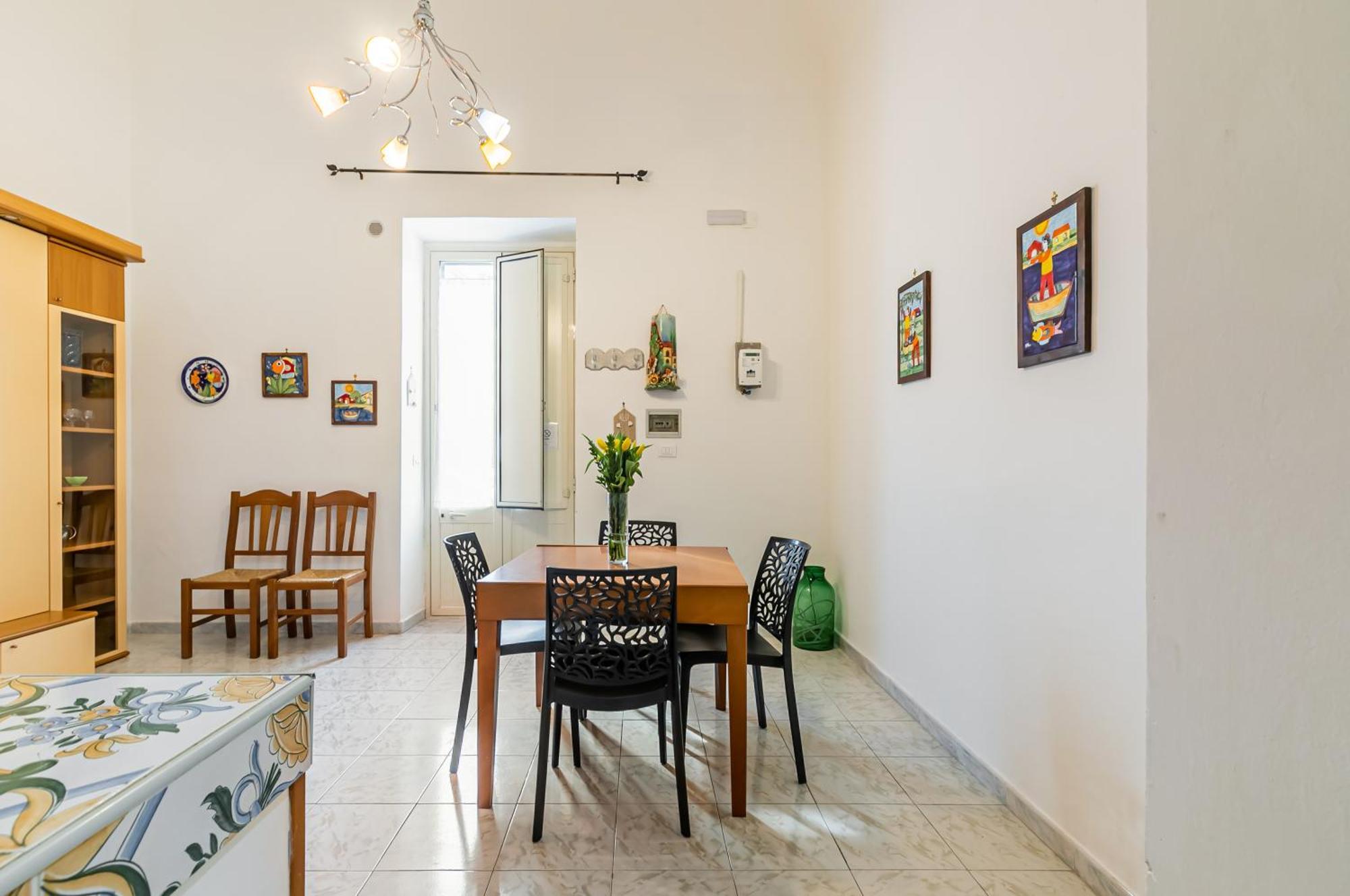 Corso Dei Mille Railway Apartment Palermo Exterior photo