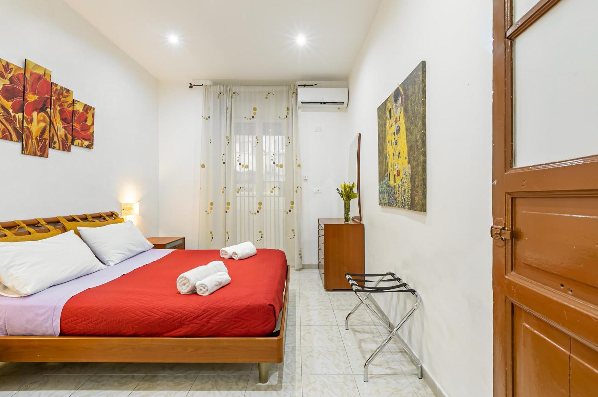 Corso Dei Mille Railway Apartment Palermo Exterior photo