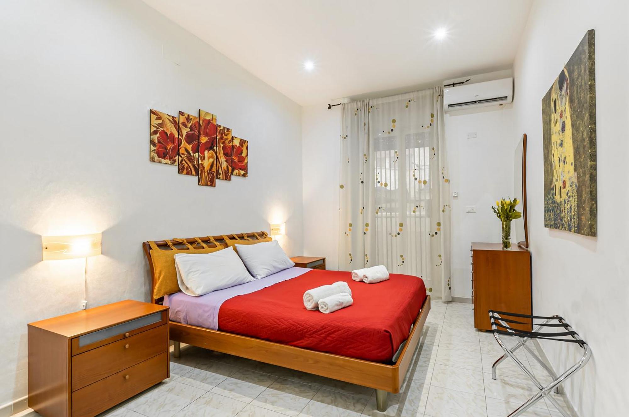 Corso Dei Mille Railway Apartment Palermo Exterior photo